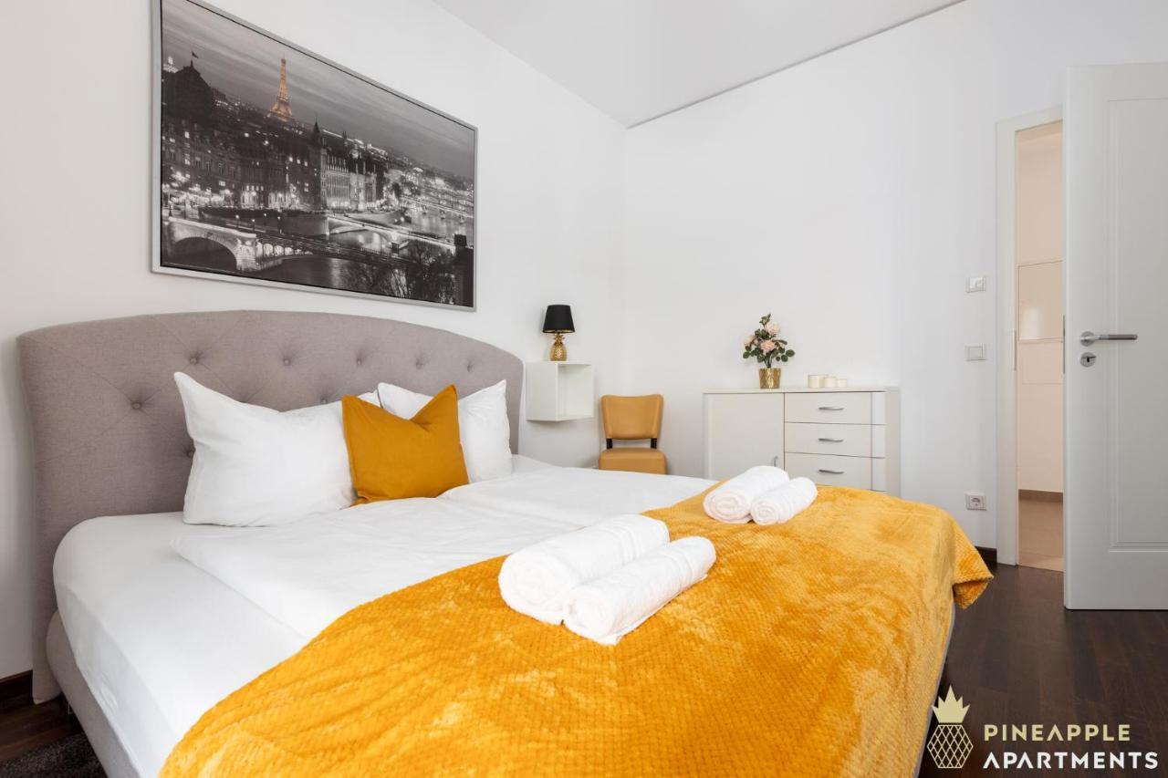 Pineapple Apartments Palais Am Neumarkt - 90 Qm - 1X Free Parking เดรสเดน ภายนอก รูปภาพ