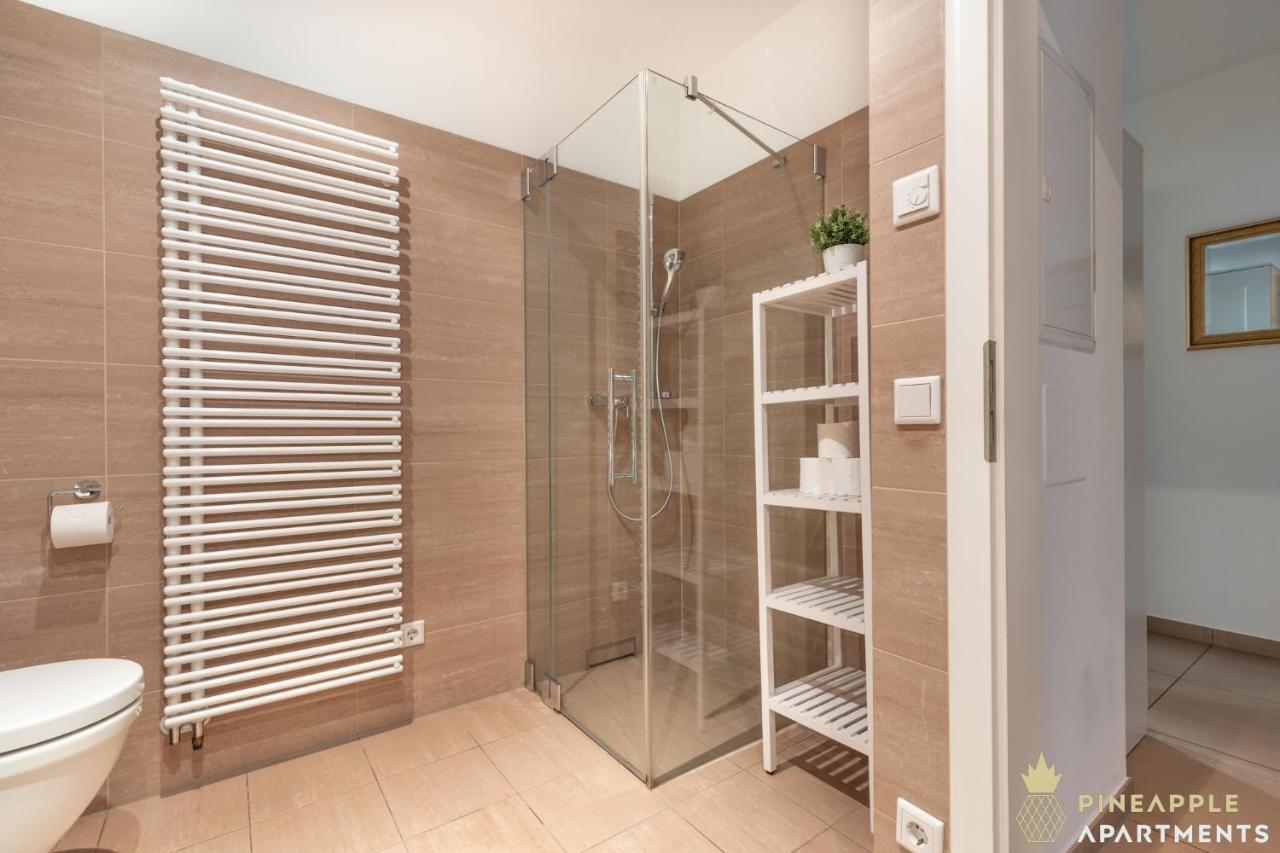 Pineapple Apartments Palais Am Neumarkt - 90 Qm - 1X Free Parking เดรสเดน ภายนอก รูปภาพ