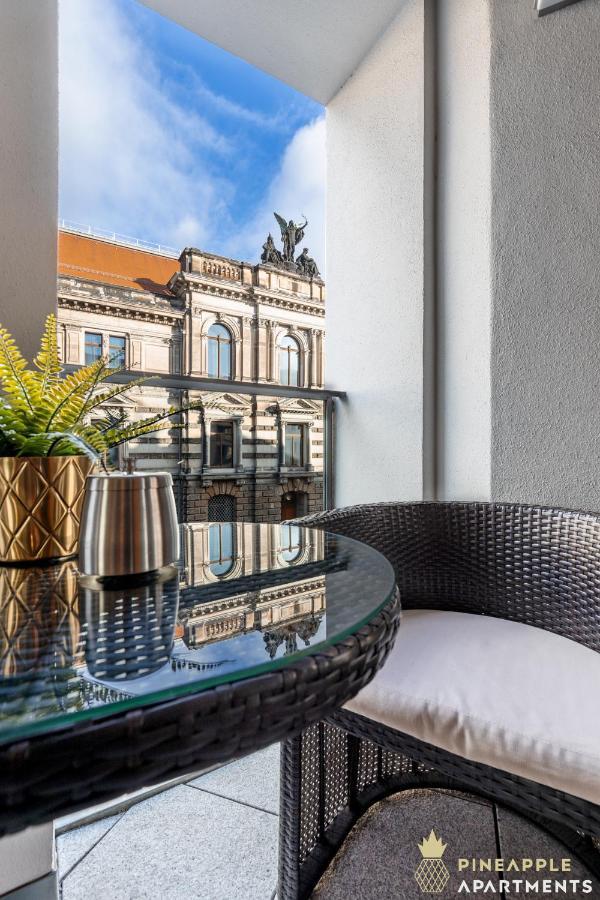 Pineapple Apartments Palais Am Neumarkt - 90 Qm - 1X Free Parking เดรสเดน ภายนอก รูปภาพ